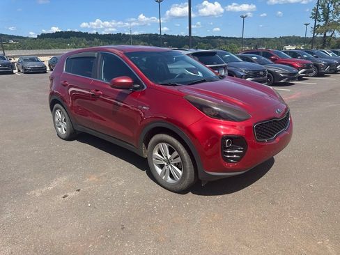Used 2017 Kia Sportage LX AWD/4WD image 5
