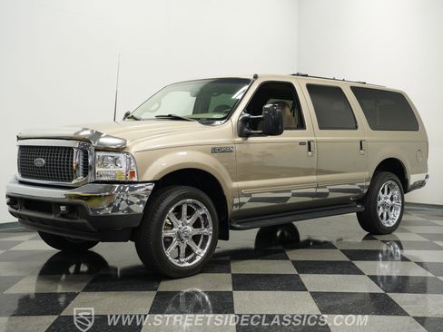 Used 2000 Ford Excursion XLT image 5
