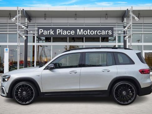 Certified 2024 Mercedes-Benz GLB 35 AMG GLB 35 AMGﾮ image 3