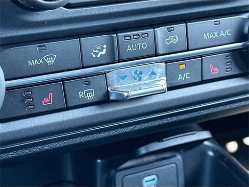 Used 2025 Ford Bronco Big Bend image 20