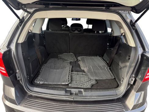 Used 2015 Dodge Journey American Value Package w/ Flexible Seating Group image 17