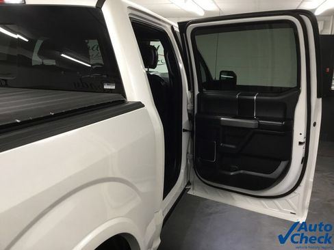 Used 2019 Ford F150 Platinum w/ Equipment Group 701A Luxury AWD/4WD image 37