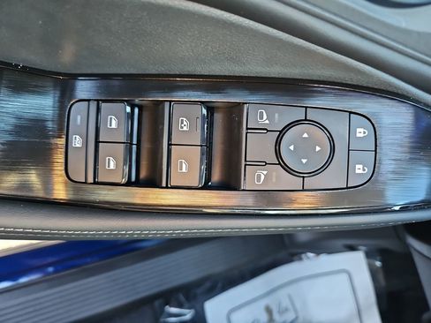 New 2026 Nissan Rogue SV FWD image 32