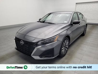 Used 2024 Nissan Altima 2.5 SV
