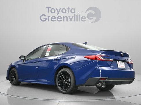 New 2026 Toyota Camry SE FWD image 8