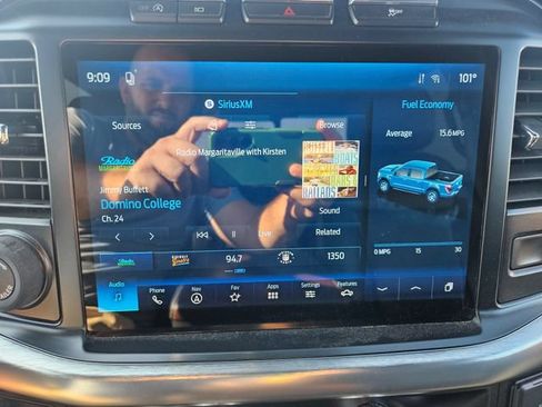 Used 2021 Ford F150 Lariat w/ Equipment Group 502A High AWD/4WD image 19