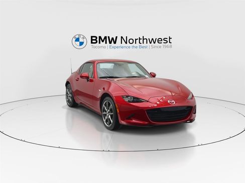Used 2017 MAZDA MX-5 Miata RF Grand Touring image 7