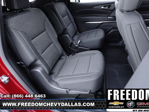New 2026 Chevrolet Traverse LT w/ Driver Confidence Package image 17