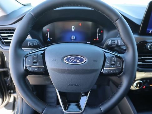 New 2026 Ford Escape Active w/ Cold Weather Package FWD image 3