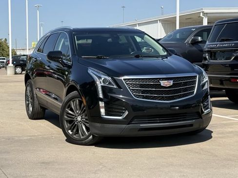 Used 2019 Cadillac XT5 Luxury FWD image 2