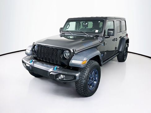 Used 2023 Jeep Wrangler Unlimited w/ 8.4" Radio Group AWD/4WD image 3