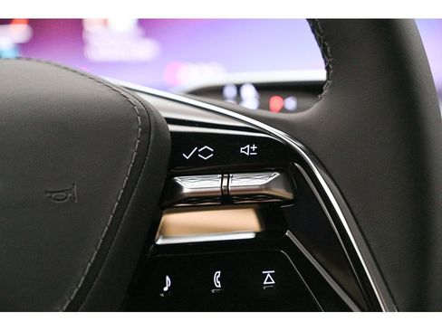 New 2025 Cadillac Escalade IQ Luxury 2 image 46