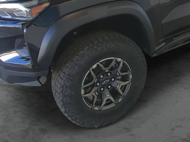 New 2026 Chevrolet Colorado ZR2 w/ Technology Package AWD/4WD image 7