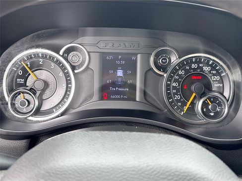 Used 2021 RAM 2500 Tradesman w/ Chrome Appearance Group image 12