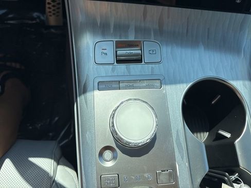 New 2026 Genesis Electrified GV70 image 27