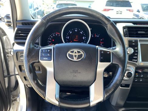 Used 2011 Toyota 4Runner Limited image 22
