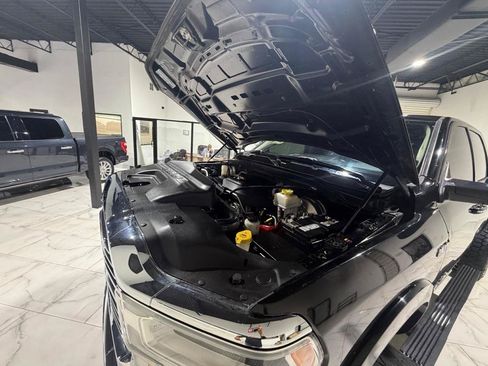 Used 2022 RAM 2500 Laramie AWD/4WD image 5