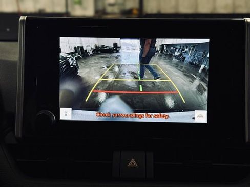 Used 2024 Toyota RAV4 LE image 32