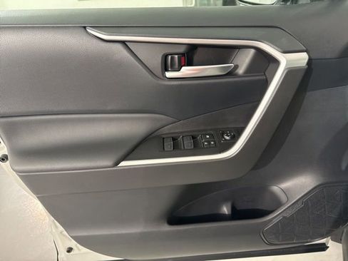 New 2025 Toyota RAV4 XLE image 19