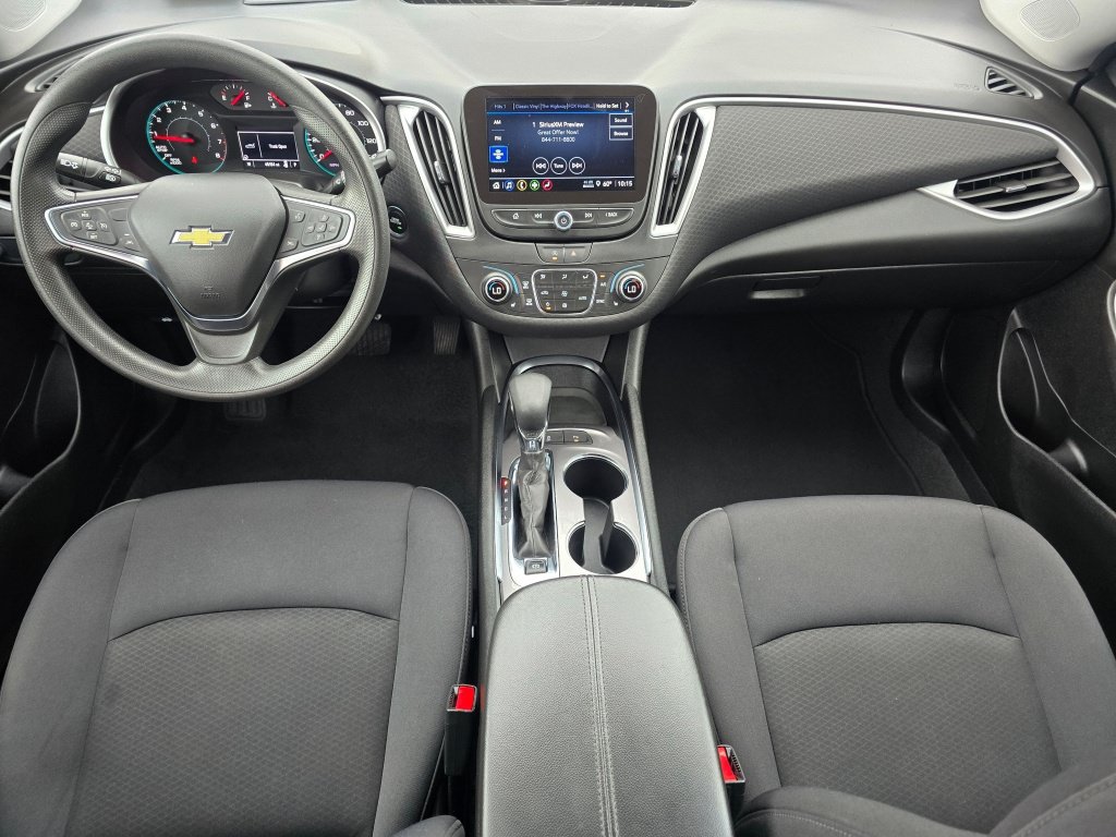Used 2025 Chevrolet Malibu LT FWD image 16