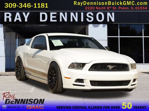 Used 2014 Ford Mustang Premium RWD image 1