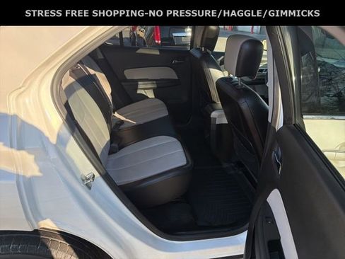 Used 2015 Chevrolet Equinox LT image 31