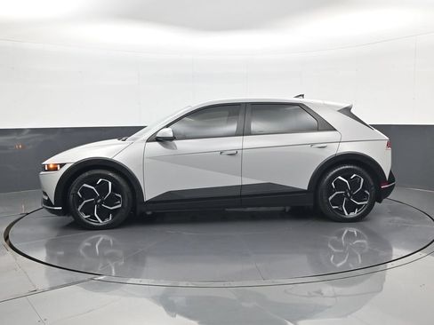 Certified 2023 Hyundai Ioniq 5 SEL RWD image 9