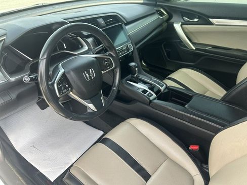 Used 2017 Honda Civic EX-L image 9