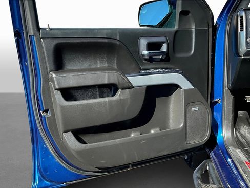 Used 2018 Chevrolet Silverado 1500 LT w/ All Star Edition image 15