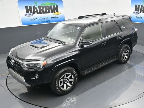 Used 2024 Toyota 4Runner TRD Off-Road Premium image 23
