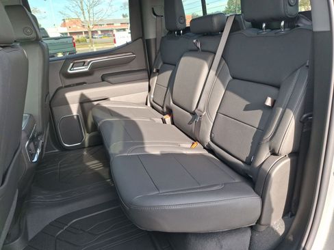 New 2026 Chevrolet Silverado 1500 LTZ w/ LTZ Premium Package image 15