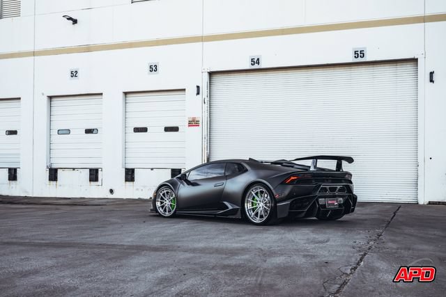 Used 2019 Lamborghini Huracan LP 580-2 RWD image 68