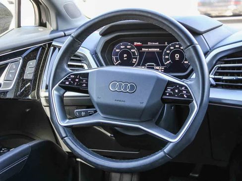 Used 2024 Audi Q4 e-tron Premium w/ Convenience Package image 16