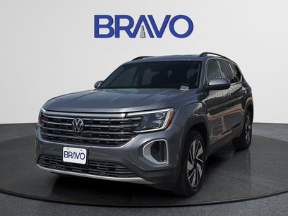 Used 2025 Volkswagen Atlas SE