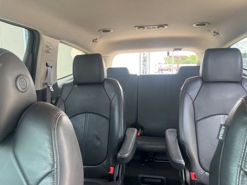Used 2015 Chevrolet Traverse LT FWD image 20