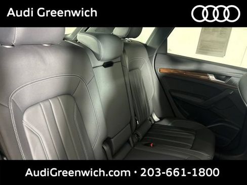 Used 2023 Audi Q5 2.0T Premium Plus w/ Premium Plus Package AWD/4WD image 14