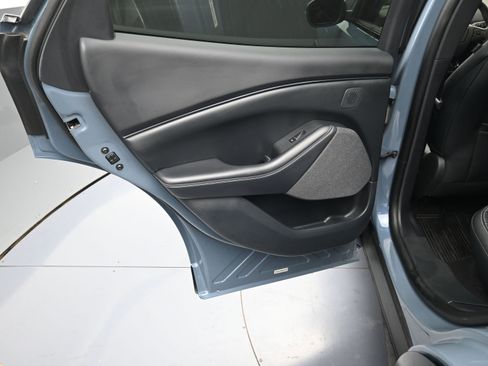 Used 2023 Ford Mustang Mach-E Premium image 13