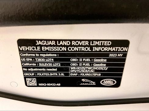 Used 2023 Land Rover Range Rover Sport SE AWD/4WD image 31