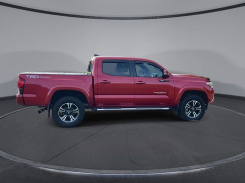 Used 2019 Toyota Tacoma TRD Sport RWD image 9