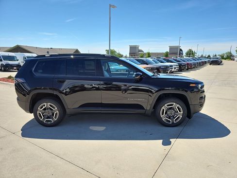 New 2026 Jeep Cherokee Limited AWD/4WD image 7