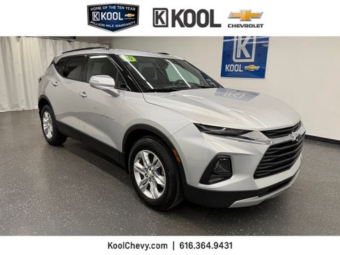 Used 2020 Chevrolet Blazer LT AWD/4WD image 1