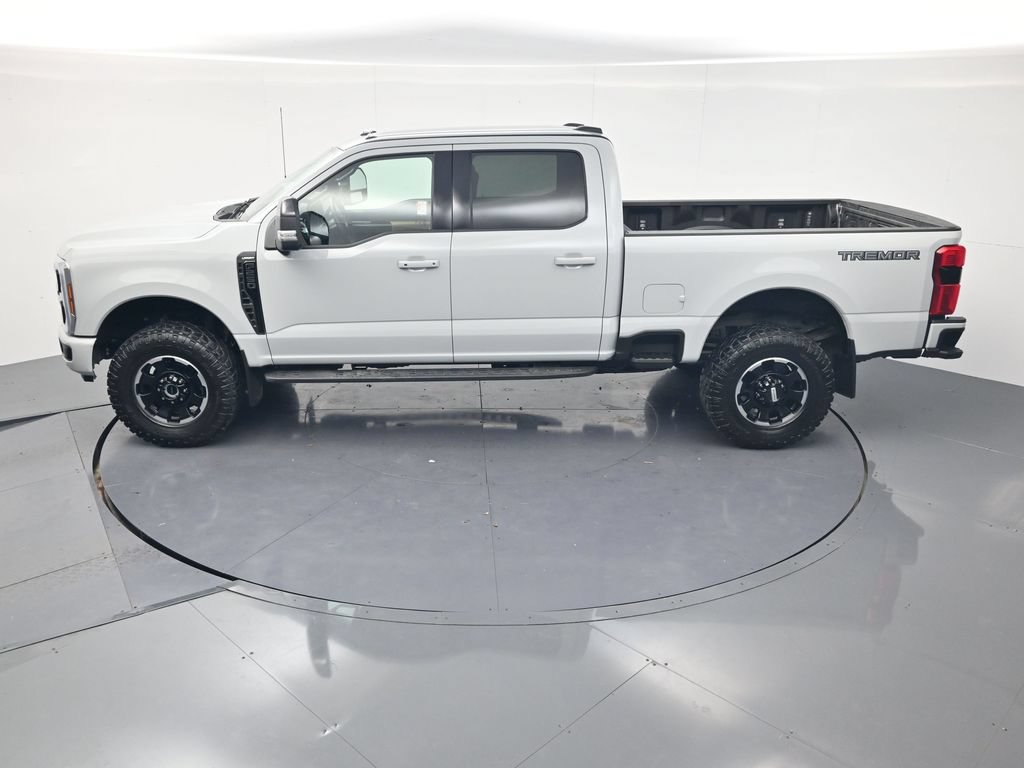Used 2026 Ford F250 Lariat w/ Tremor Off-Road Package AWD/4WD image 46