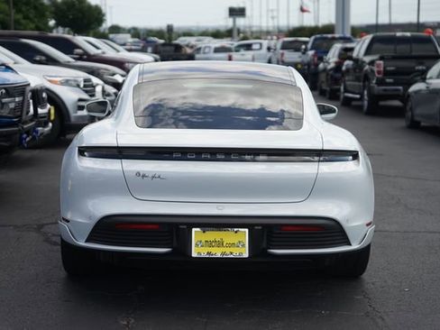 Used 2022 Porsche Taycan RWD image 7