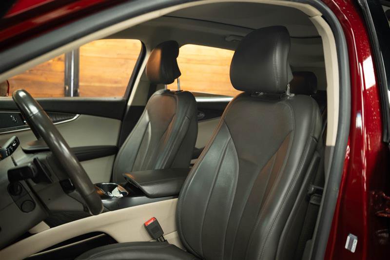 Used 2019 Lincoln Nautilus Reserve AWD/4WD image 11