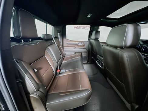 Used 2026 GMC Sierra 1500 Denali w/ Denali Reserve Package AWD/4WD image 42