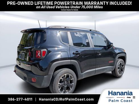 Used 2023 Jeep Renegade Trailhawk w/ Trailhawk Elite Group AWD/4WD image 3