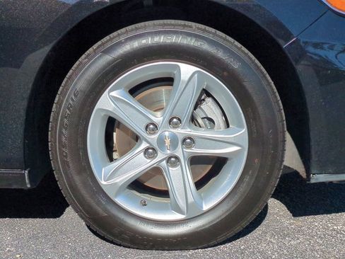 Used 2024 Chevrolet Malibu LT image 11