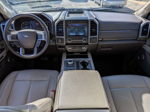 Used 2021 Ford Expedition XLT image 29