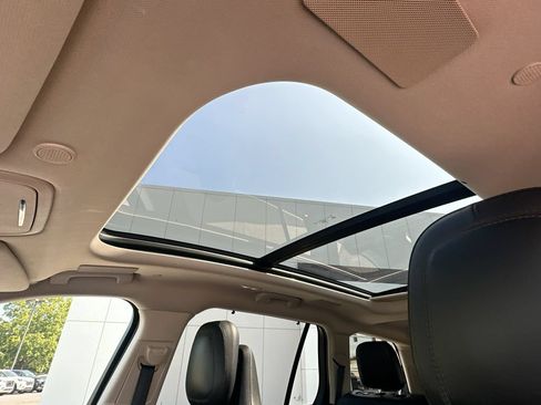 Used 2021 Lincoln Aviator Reserve w/ Equipment Group 202A AWD/4WD image 11