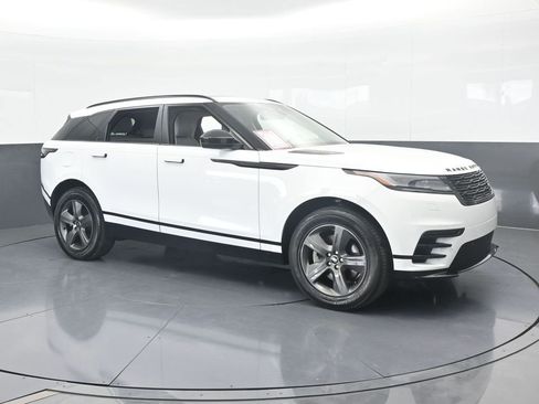 Used 2025 Land Rover Range Rover Velar Dynamic SE image 8
